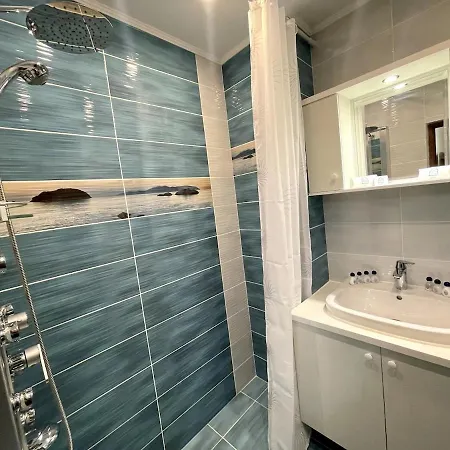 2br Garden Bay * 瓦爾納