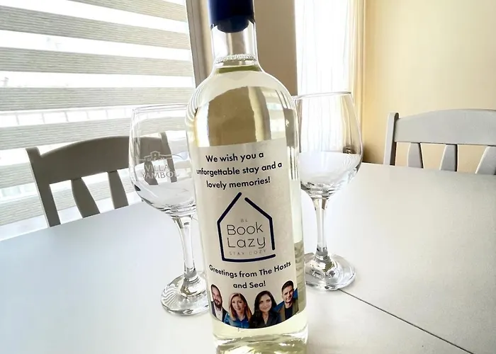 2br Garden Bay * Warna